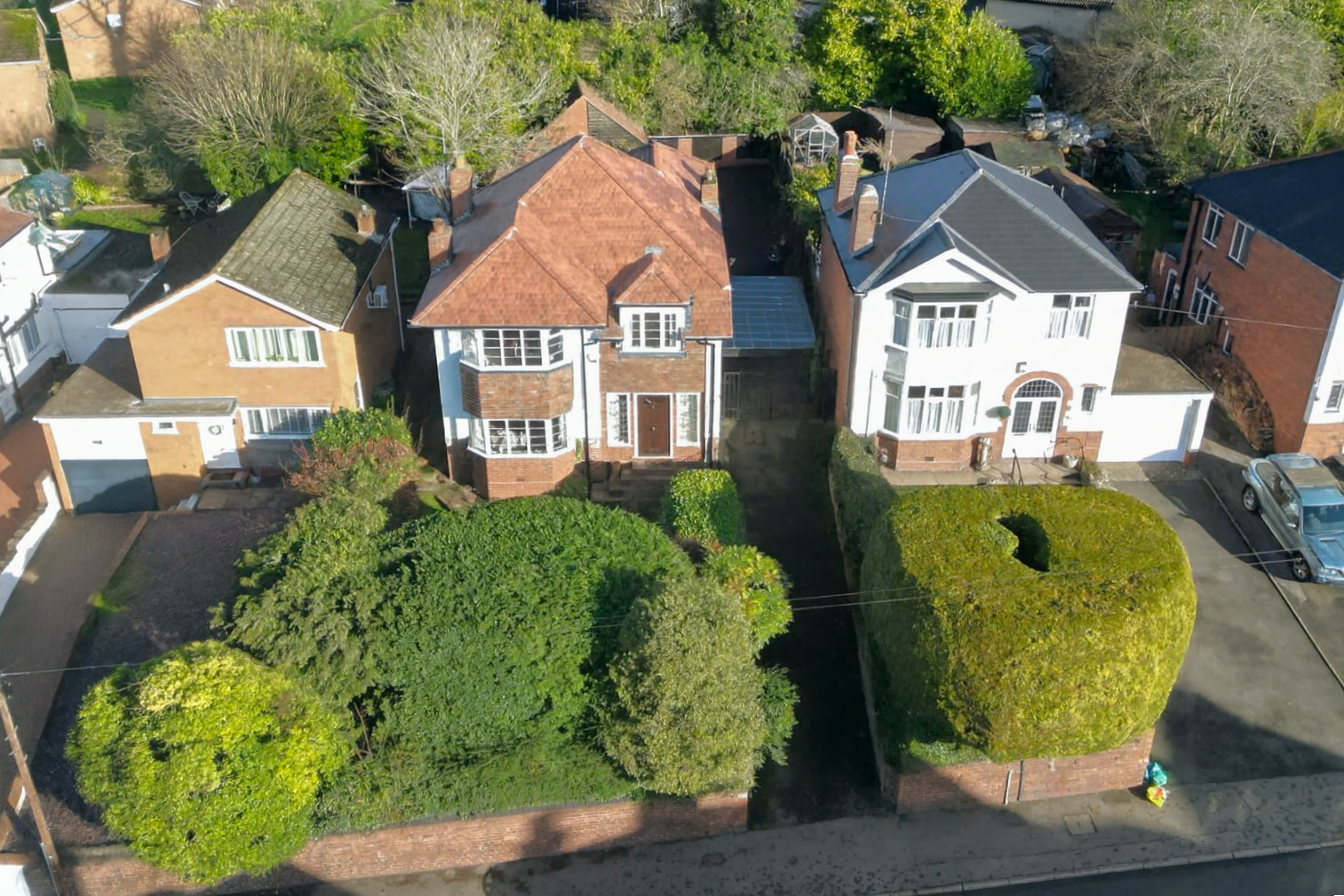 4 bed property in Chawn Hill, Stourbridge